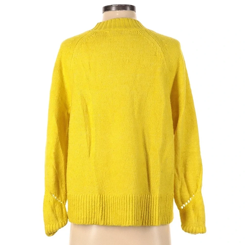 Loft Women’s Yellow Tailored Pull Over Sweater, XS